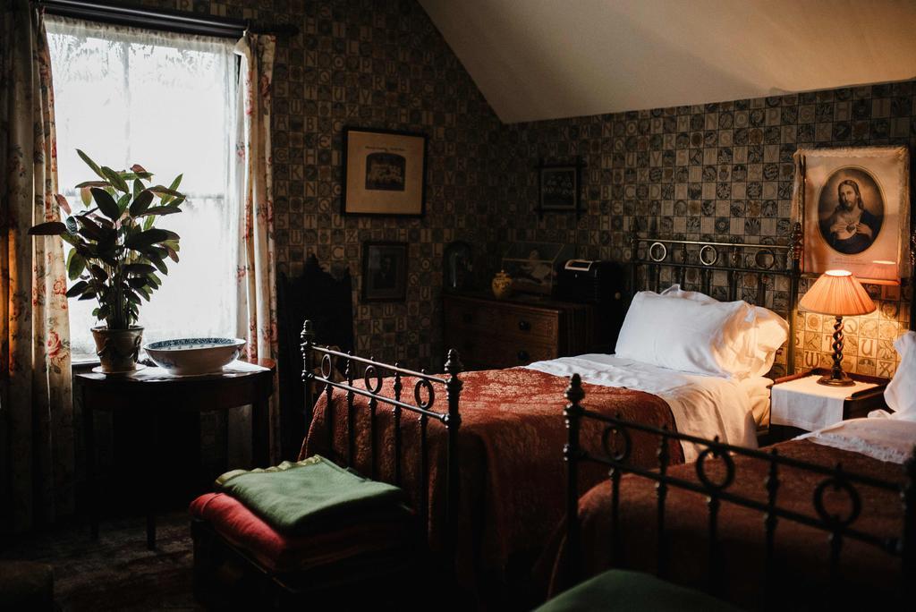 St Benedict - Victorian Bed And Breakfast Hastings Exterior foto